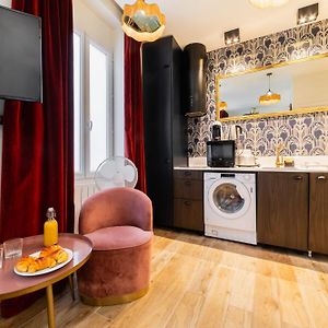 Studio met een King Size Bed
